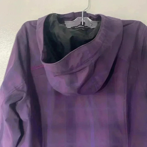 Marmot membrain waterproof-plaid hooded jacket - Picture 6 of 9